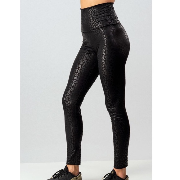 Leopard Print High Waist Legging - Picture 3 of 4